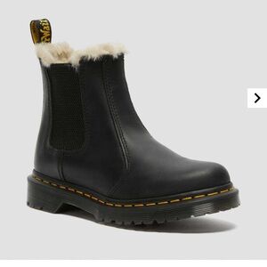 Dr Martens 2976 Women’s Faux Fur Lined Chelsea Boots Black Leather Ankle Boots 9